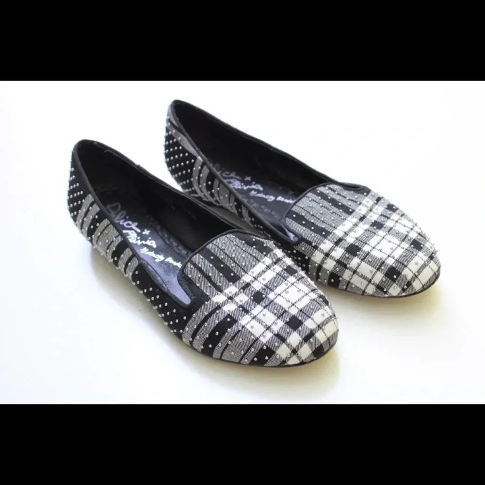 Alice & Olivia studded flats